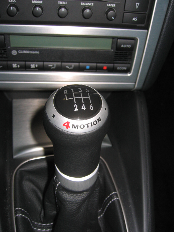 vw-r32-118_1877