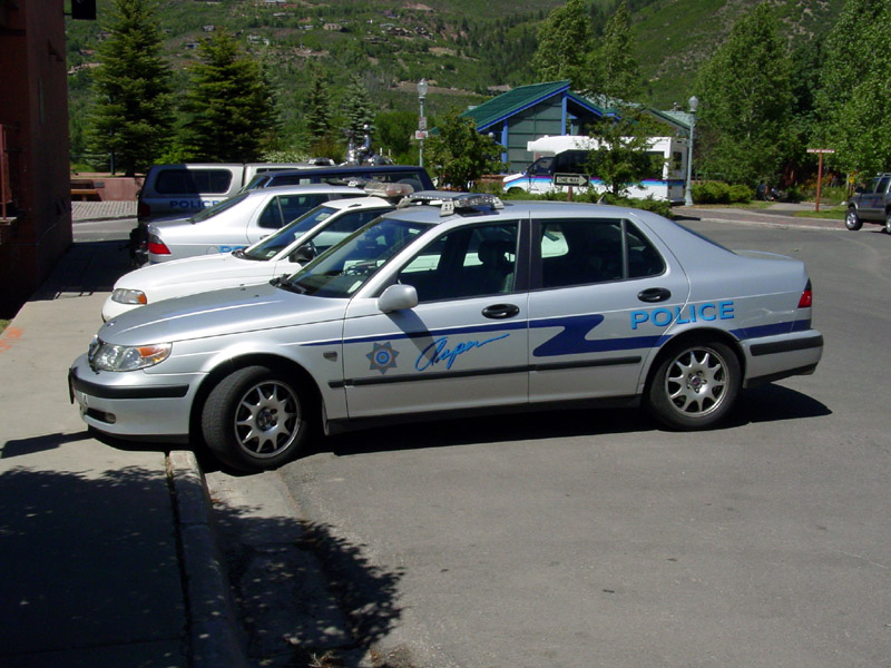 http://www.thedentons.org/trips/RoadTrip02/3.%20Keystone/aspen%20police.jpg